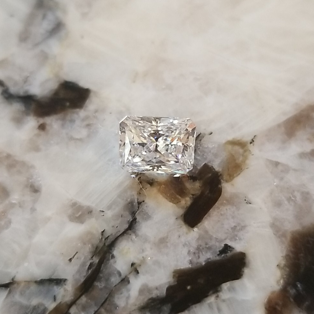 Loose radiant cut cz
